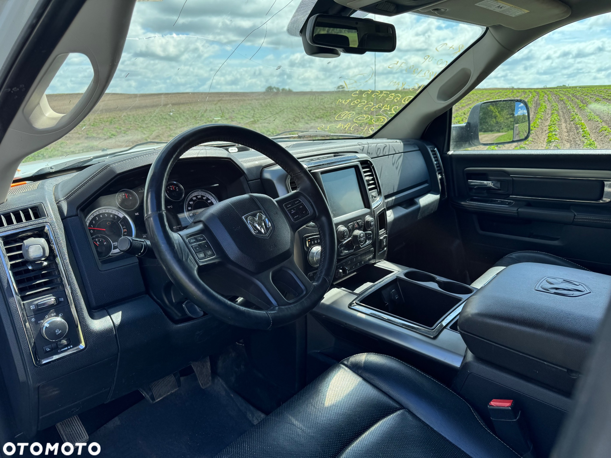 Dodge RAM 1500 5.7 4x4 - 17