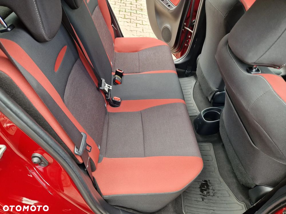 Toyota Yaris 1.5 Selection - 17