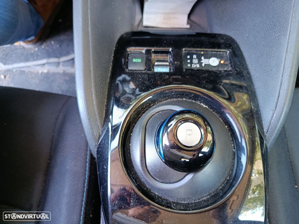 Nissan Leaf - 13