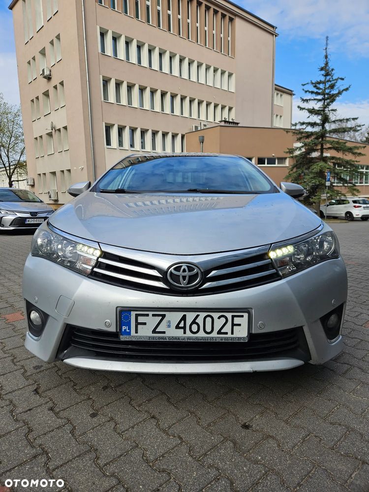 Toyota Corolla 1.6 Prestige - 5