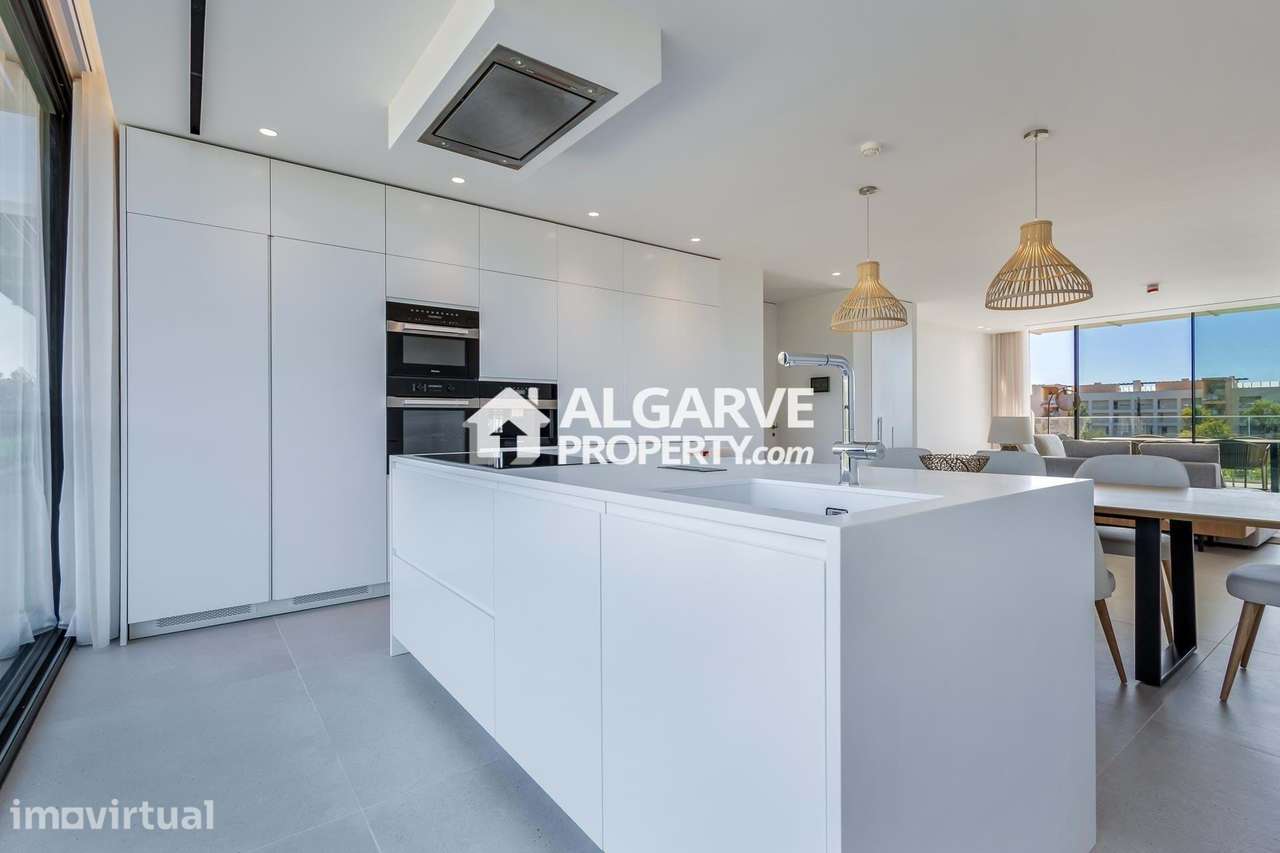 Apartamento T3 em Empreendimento de luxp com vista Golfe em Vilamoura, - Grande imagem: 2/41