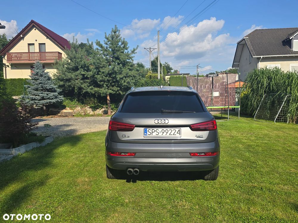 Audi Q3 - 18