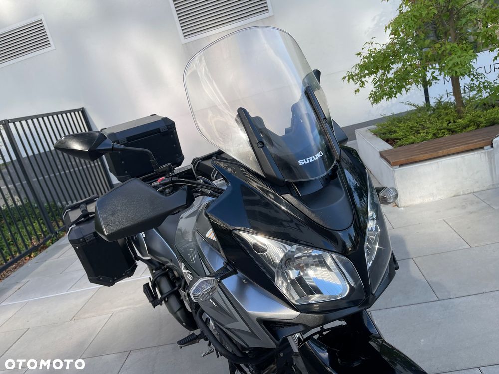 Suzuki V-STROM - 13