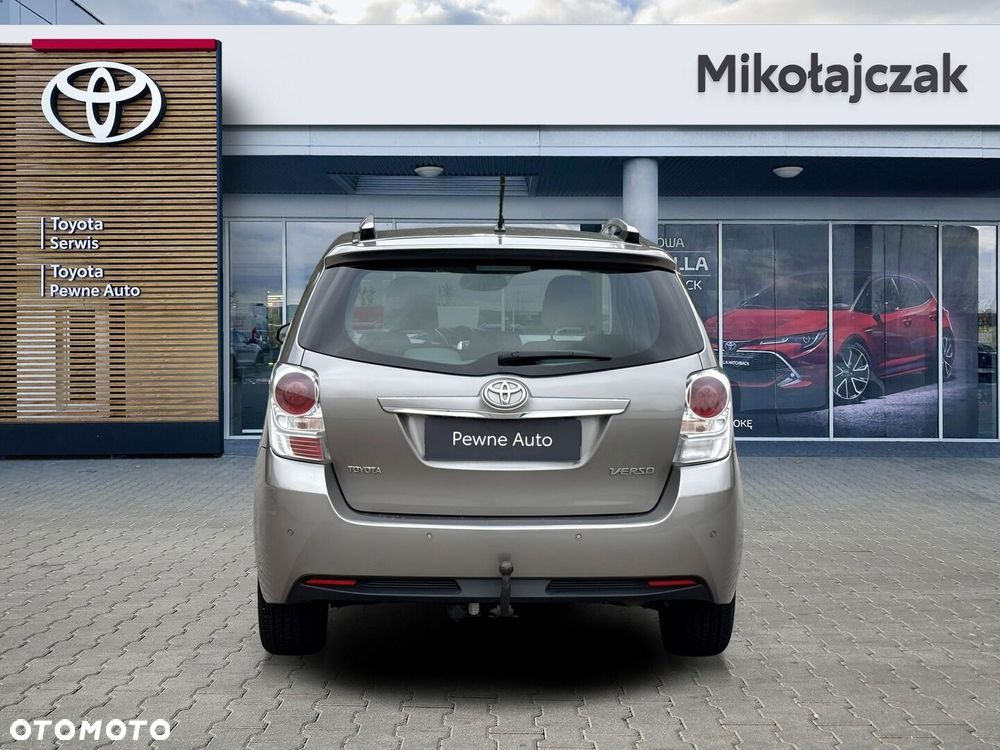 Toyota Verso 2.0 D-4D Premium 7os - 9