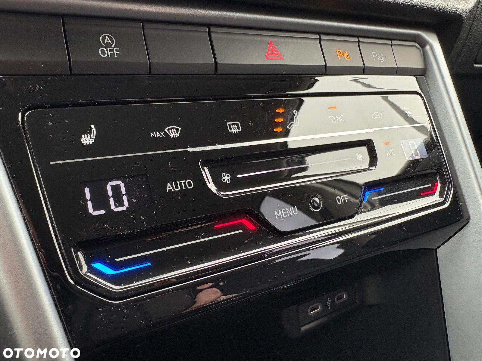 Volkswagen T-Roc 1.0 TSI Life - 26