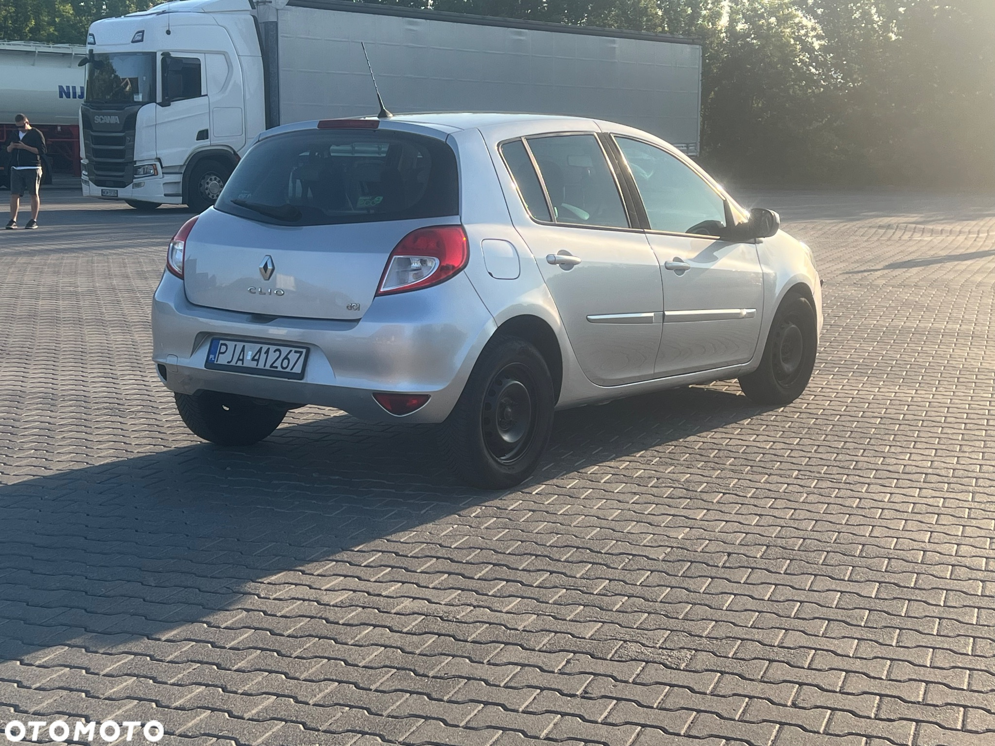 Renault Clio 1.5 dCi 75 Expression - 8