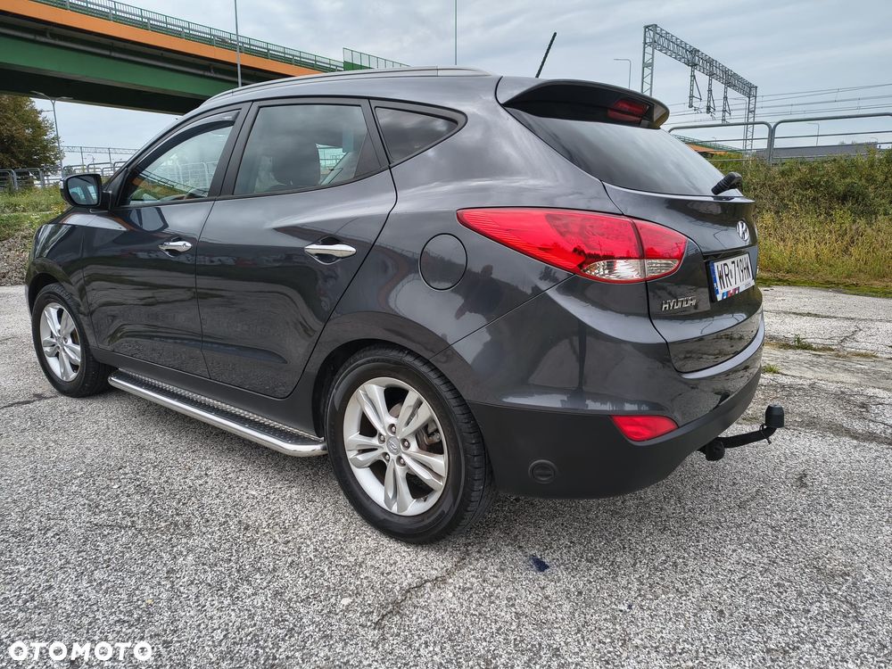 Hyundai ix35 2.0 Premium 2WD - 11