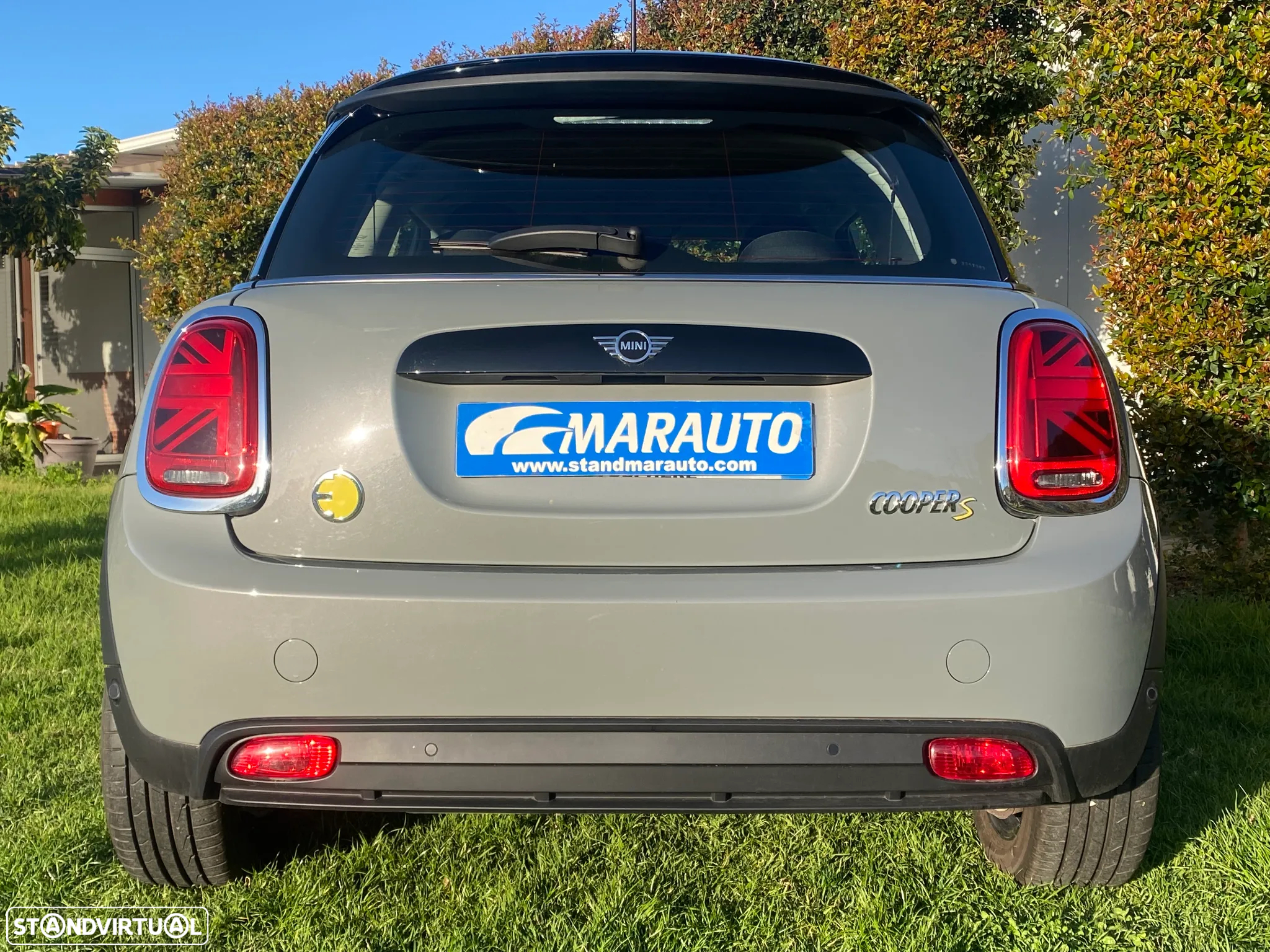 MINI 3 Portas Cooper E Essential - 10