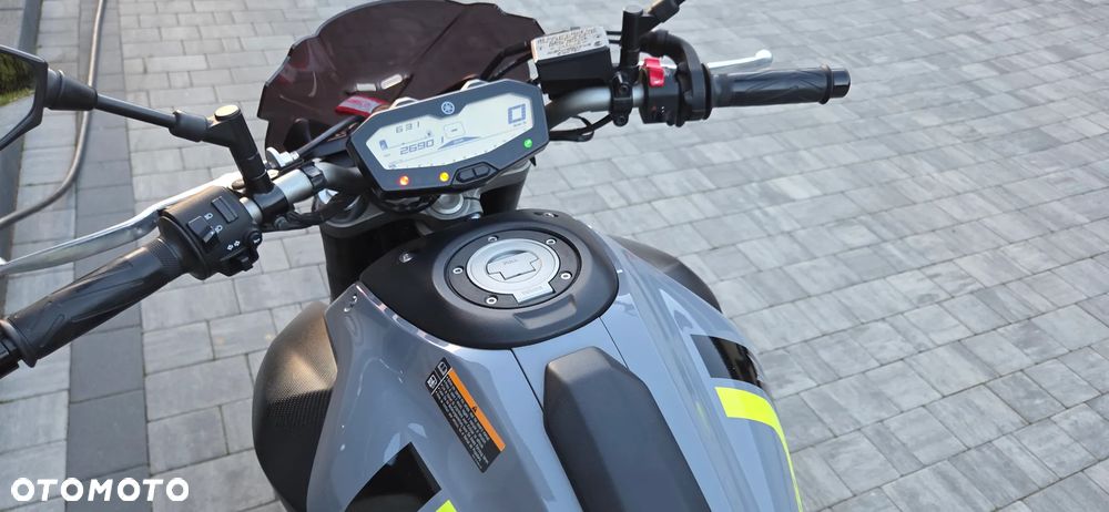 Yamaha MT - 10