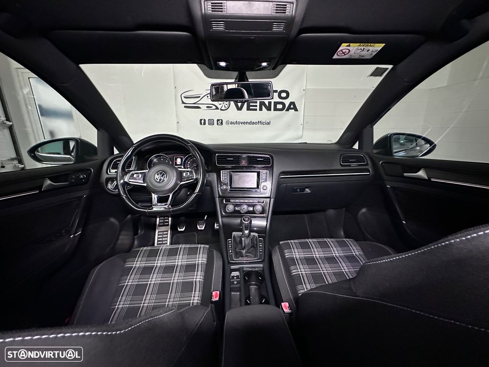 VW Golf GTD (BlueMotion ) - 19