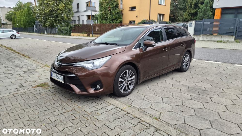 Toyota Avensis 2.0 Premium MS - 2