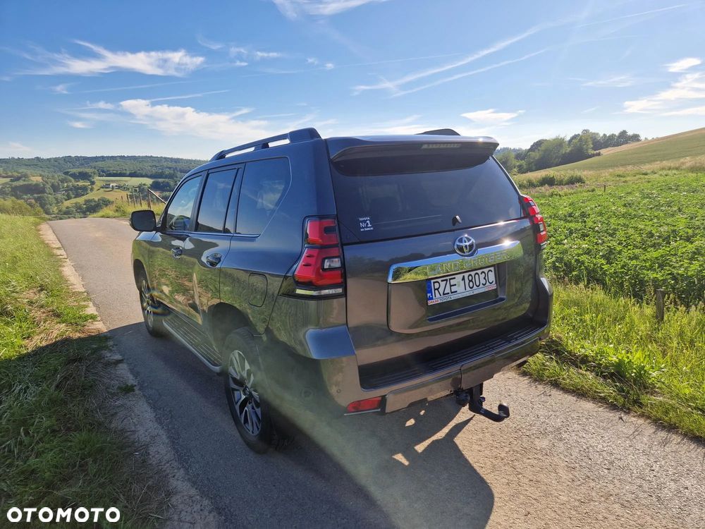 Toyota Land Cruiser LC 2.8 D-4D Prestige - 26