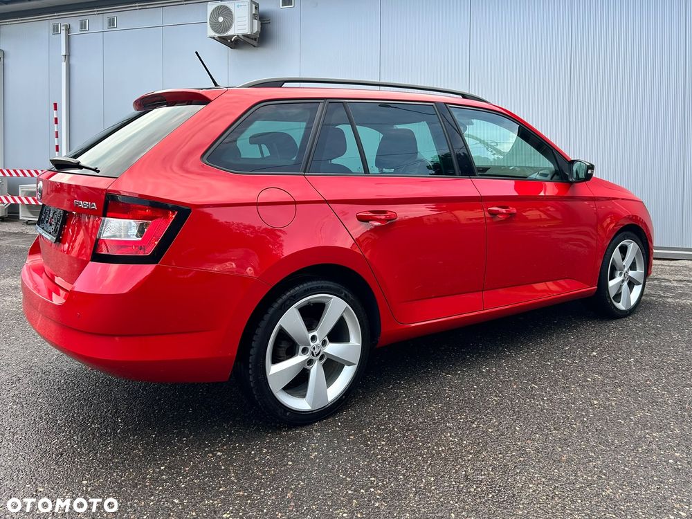 Skoda Fabia 1.2 TSI DSG Joy - 24