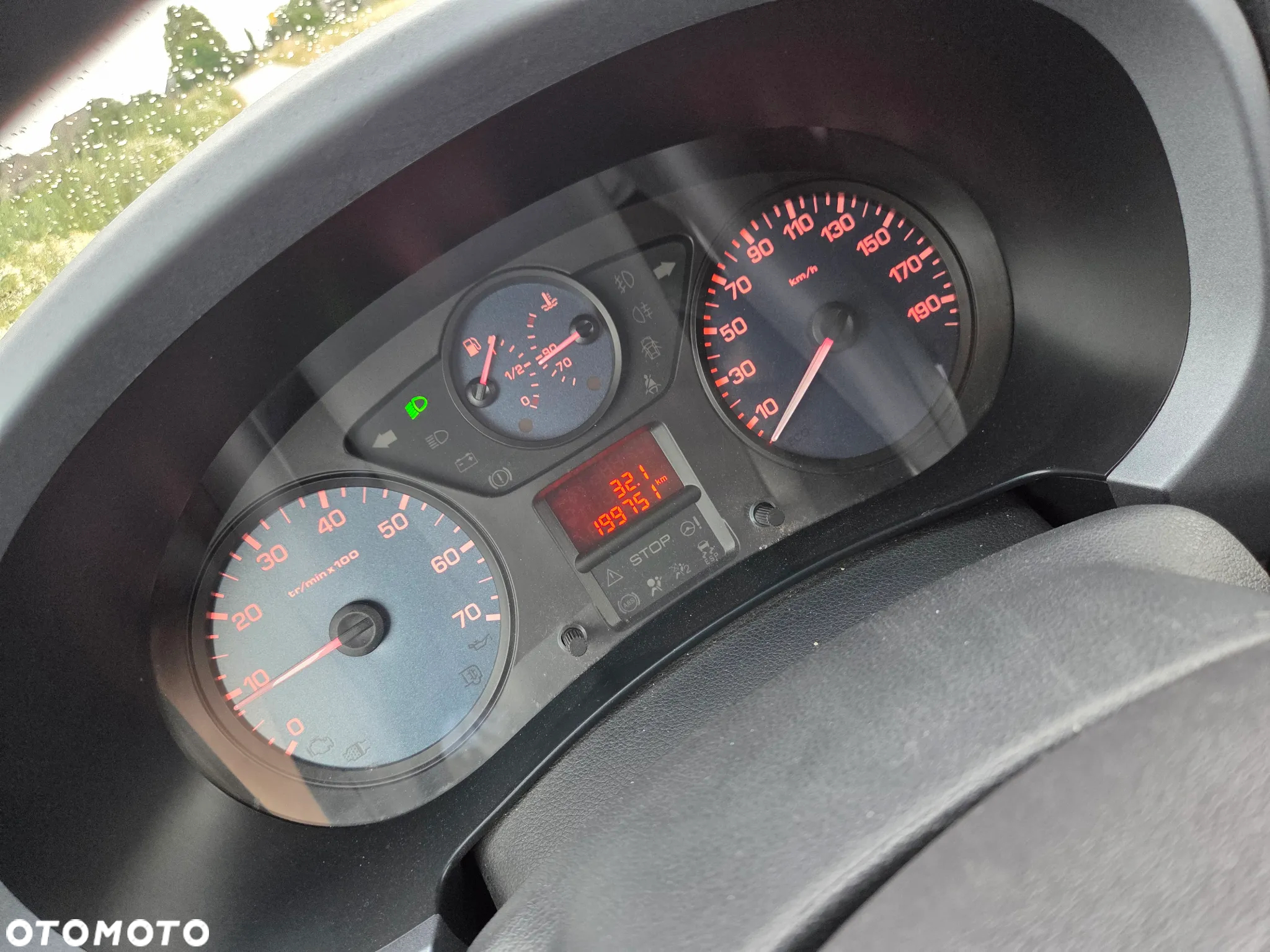 Peugeot Partner 1.6 HDi Active 7os - 10