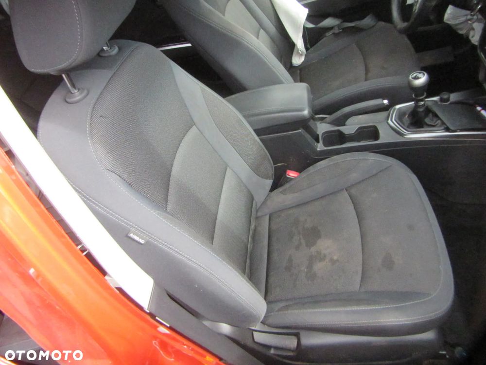 KANAPA TYŁ SsangYong Tivoli Lift 2019 Wszystkie części - 2