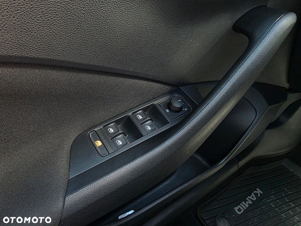 Skoda Kamiq 1.0 TSI Selection DSG - 10