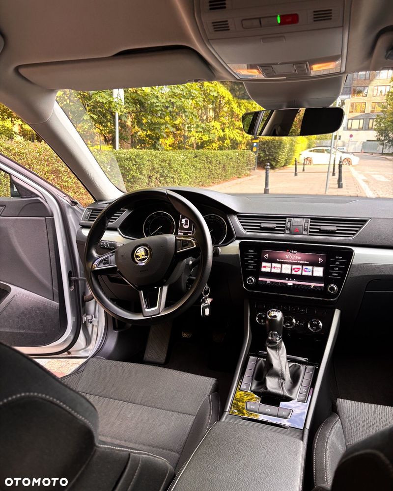 Skoda Superb 1.5 TSI ACT Ambition - 7