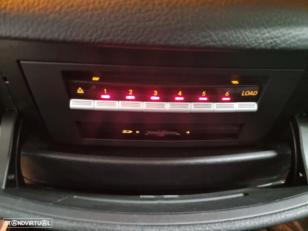 Mercedes-Benz S 250 CDI DPF BlueEFFICIENCY 7G-TRONIC - 36