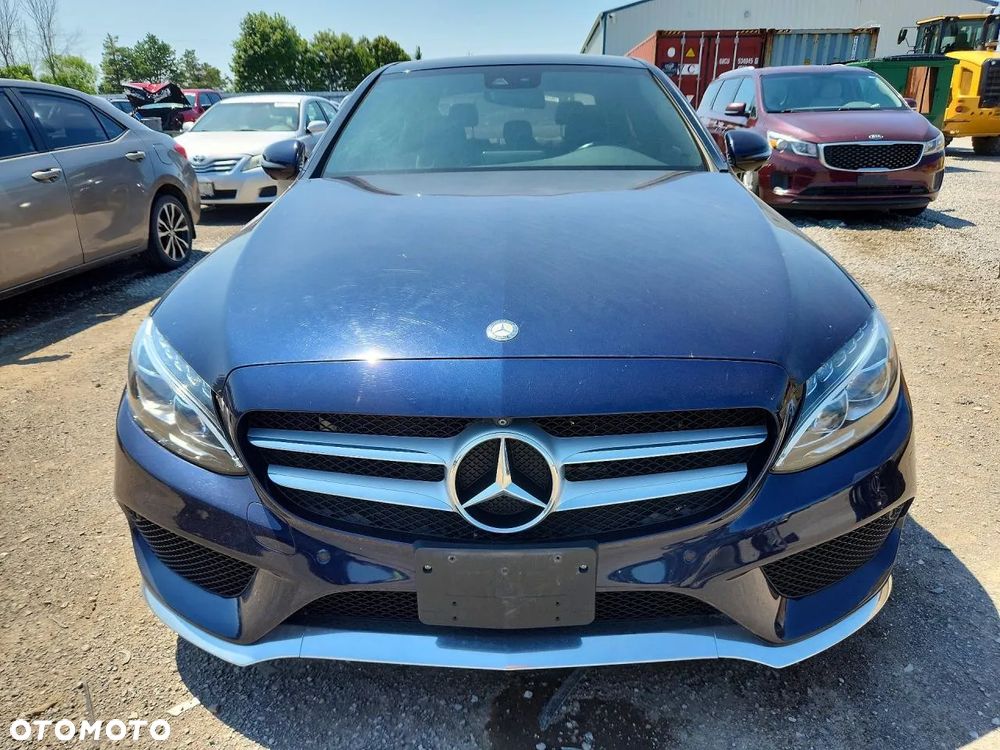 Mercedes-Benz Klasa C 300 9G-TRONIC Exclusive - 5
