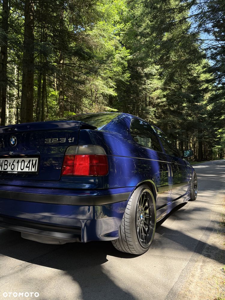 BMW Seria 3 - 10