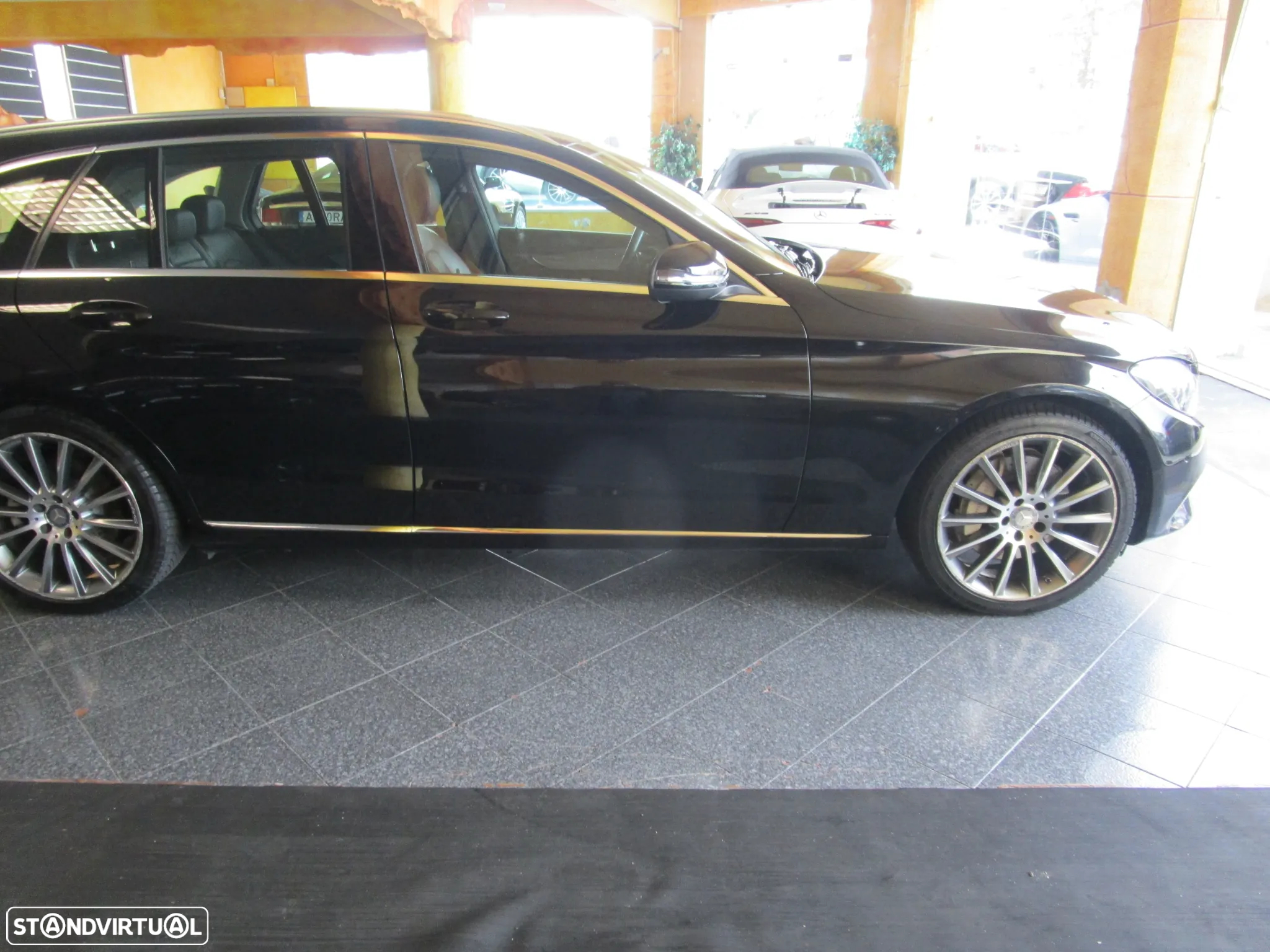 Mercedes-Benz C 350 e - 10