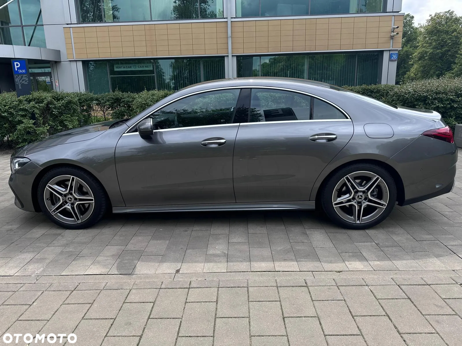 Mercedes-Benz CLA 200 7G-DCT - 10