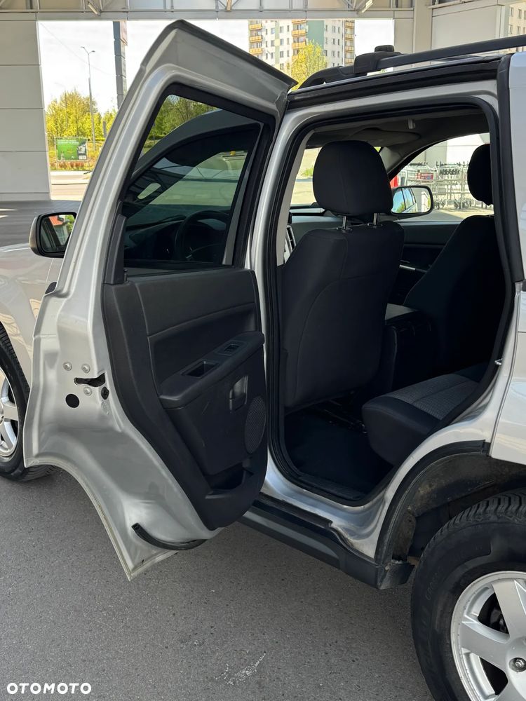 Jeep Grand Cherokee 3.7 4x4 Laredo - 21