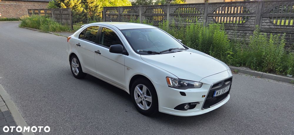 Mitsubishi Lancer 1.5 Inform - 3