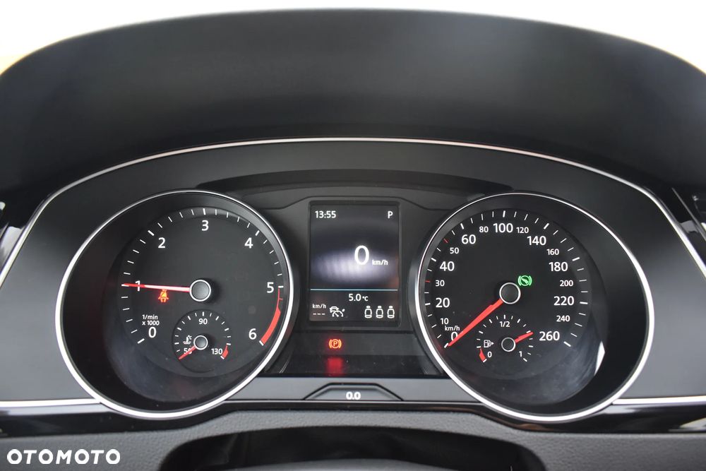 Volkswagen Passat Variant 2.0 TDI EVO Business DSG - 27