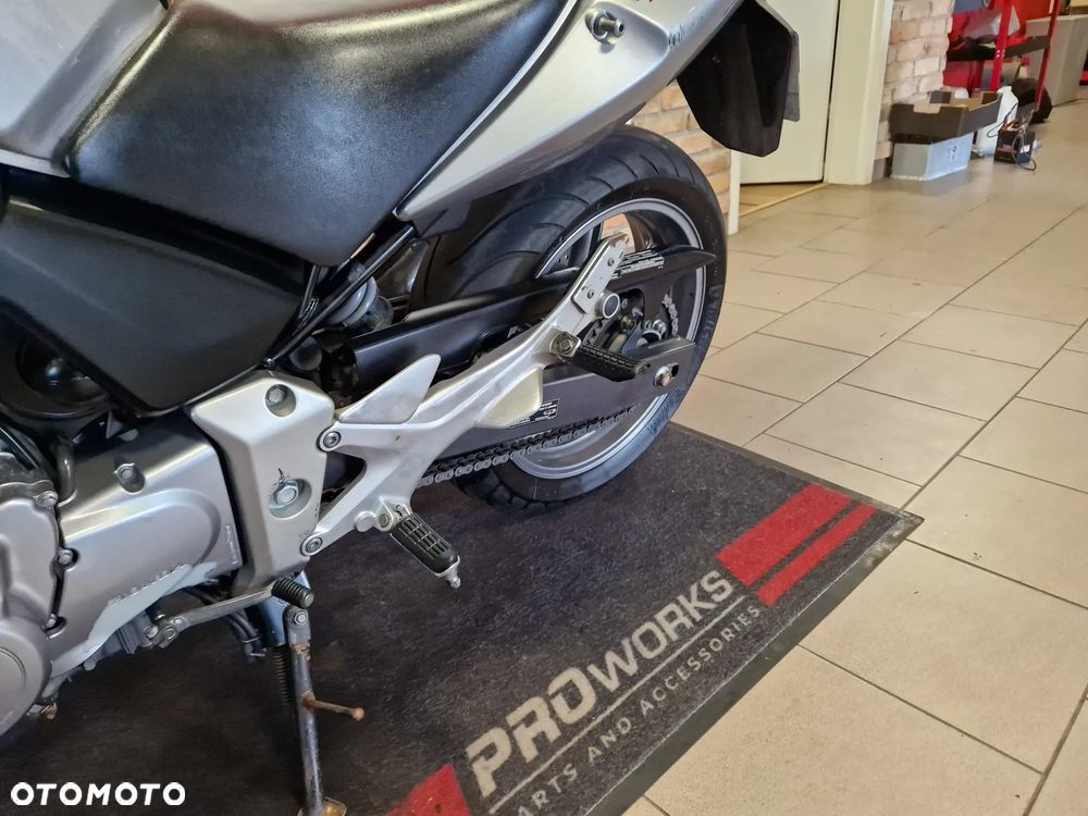 Honda CBF - 13