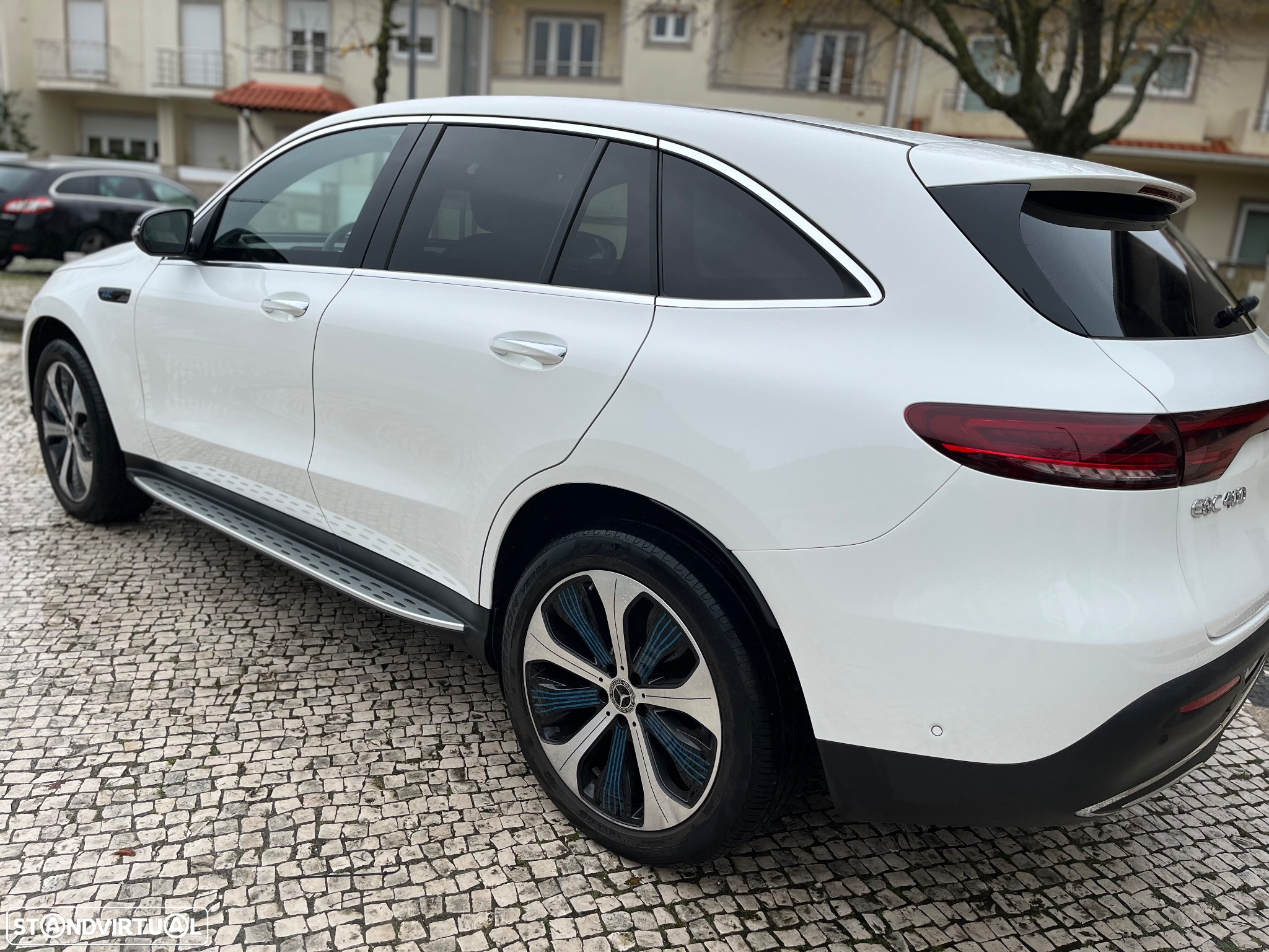 Mercedes-Benz EQC 400 4Matic Electric Art - 4