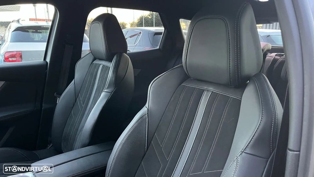 Peugeot 3008 1.5 BlueHDi GT EAT8 - 19