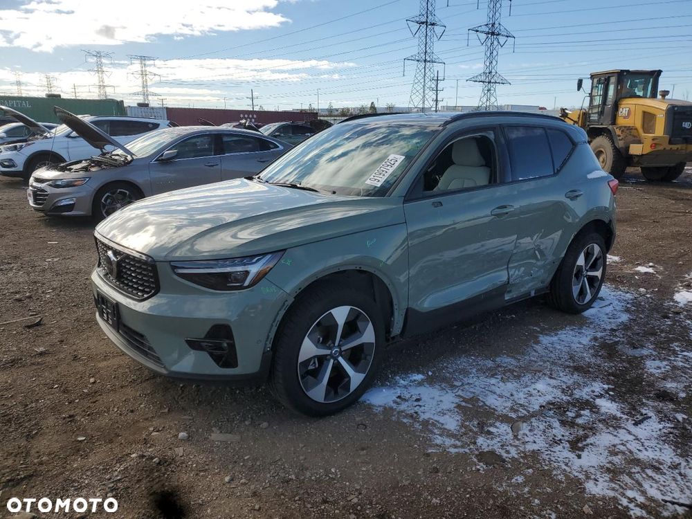 Volvo XC 40 T5 AWD R-Design - 5