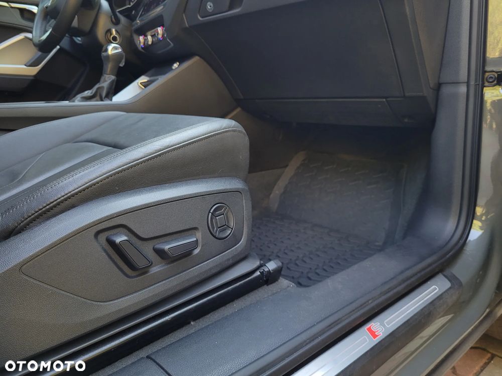 Audi Q3 45 TFSI Quattro S Line S tronic - 16