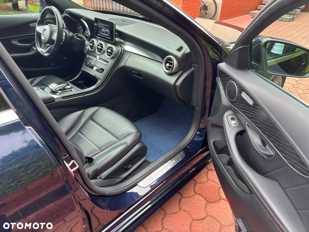 Mercedes-Benz Klasa C 200 4-Matic 9G-TRONIC - 8