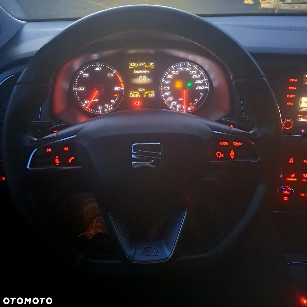Seat Leon 2.0 TDI DPF DSG FR - 36