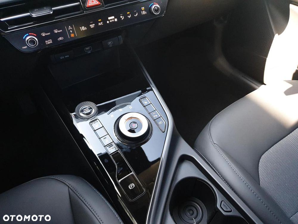 Kia Niro 1.6 GDI Hybrid L - 15