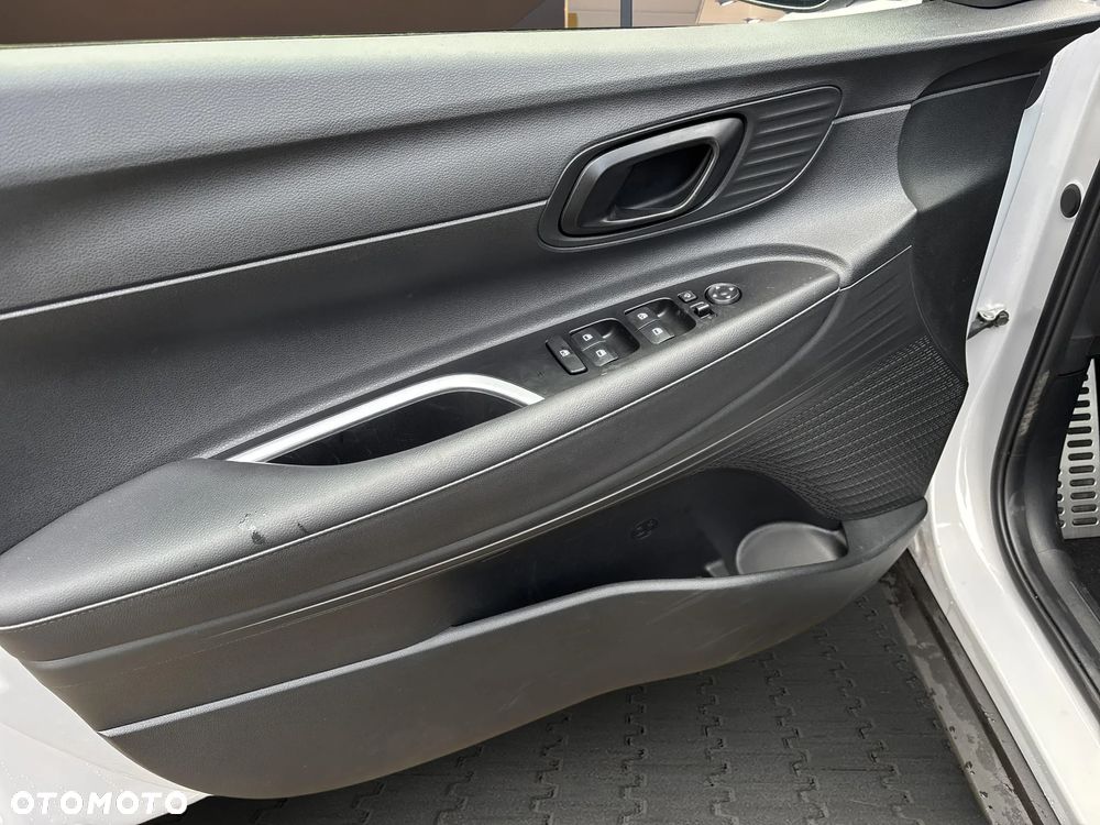 Hyundai Bayon 1.0 T-GDI Smart - 11