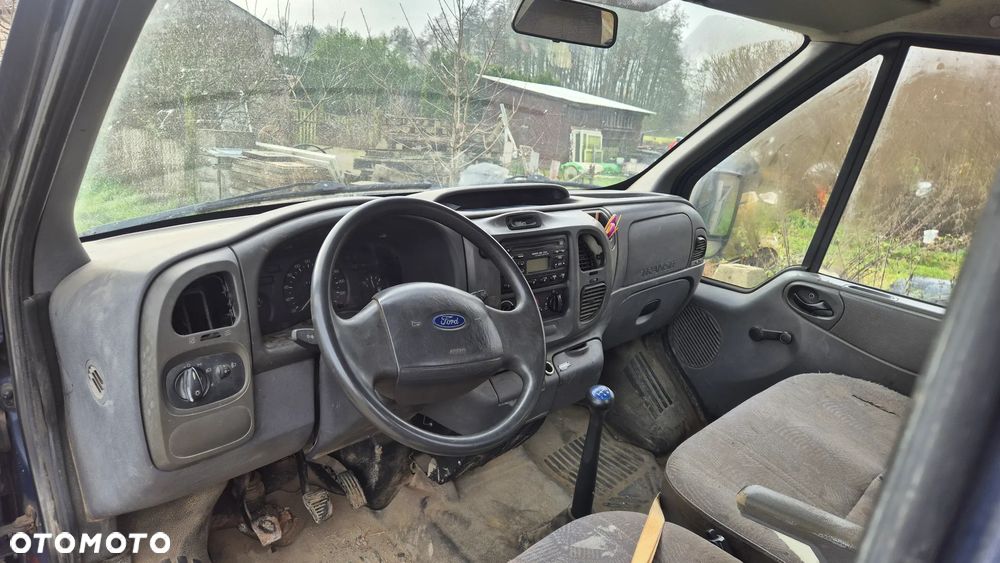 Ford Transit 300M - 6