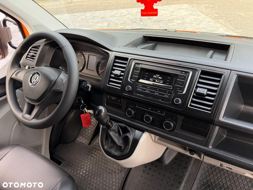 Volkswagen Transporter T6 Doka 6 osób / Oryginalny stan / Serwis tylko w Aso / Stan jak nowego / Fv23% - 31