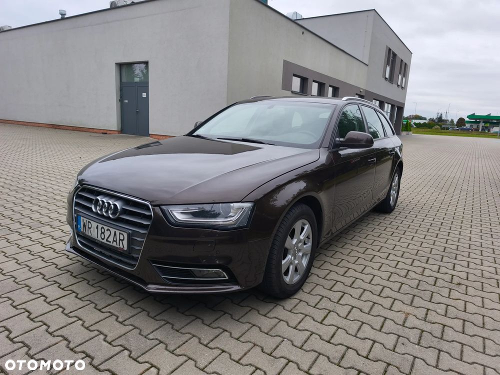 Audi A4 - 1