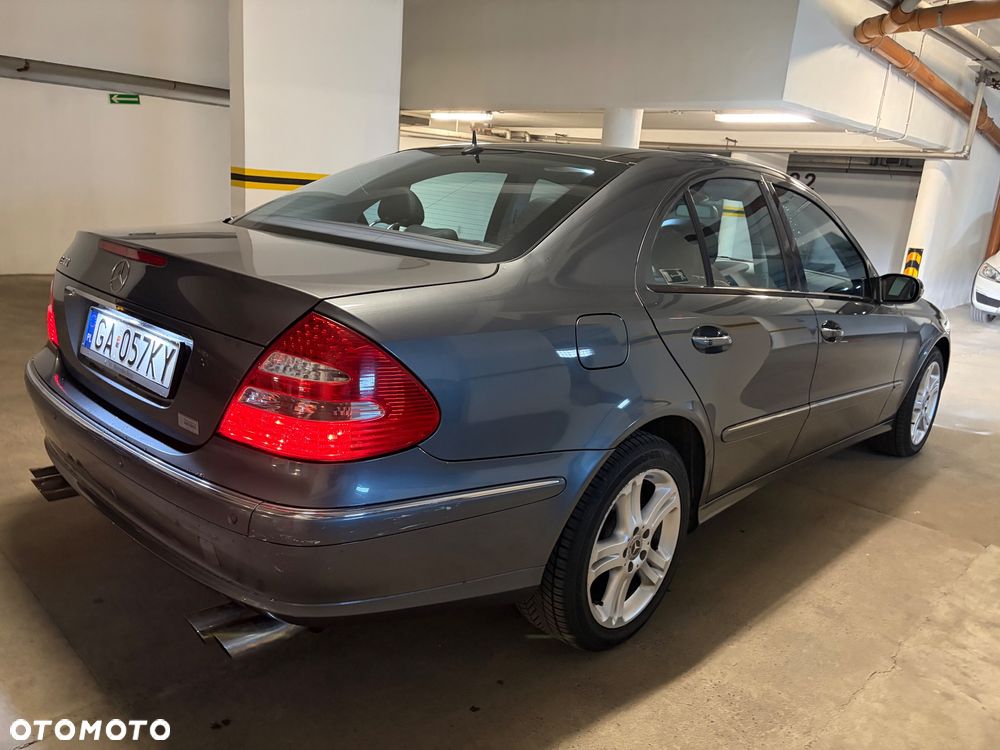 Mercedes-Benz Klasa E 500 Avantgarde - 27
