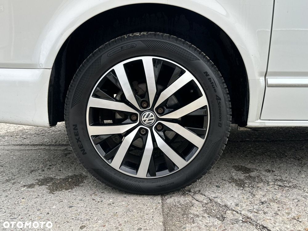 Volkswagen Multivan - 41
