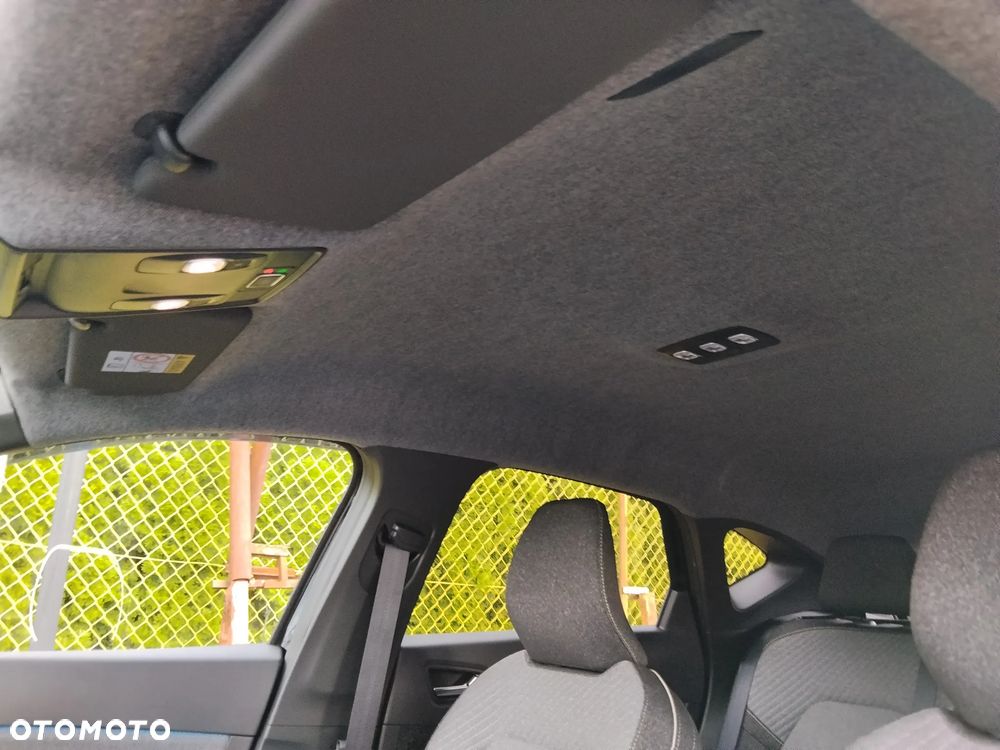 Renault Captur 1.2 TCe Techno - 25