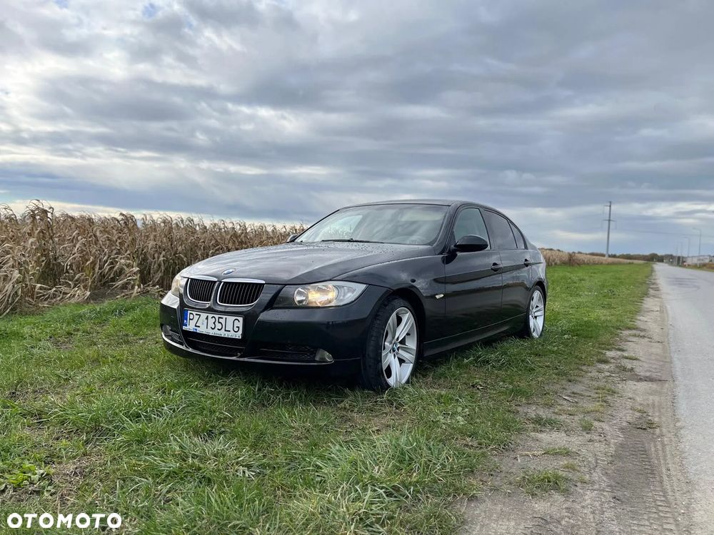 BMW Seria 3 330xi - 1