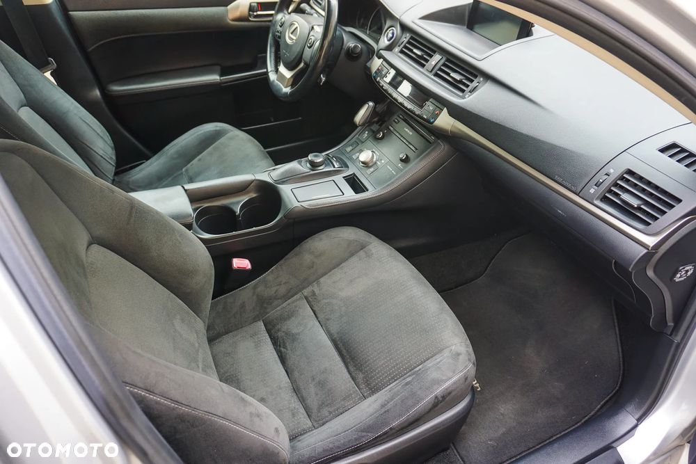Lexus CT 200h Comfort - 33