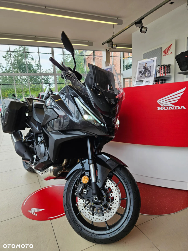 Honda NT