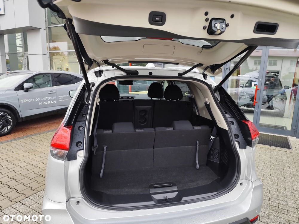 Nissan X-Trail 1.3 DIG-T N-Connecta 2WD DCT - 18