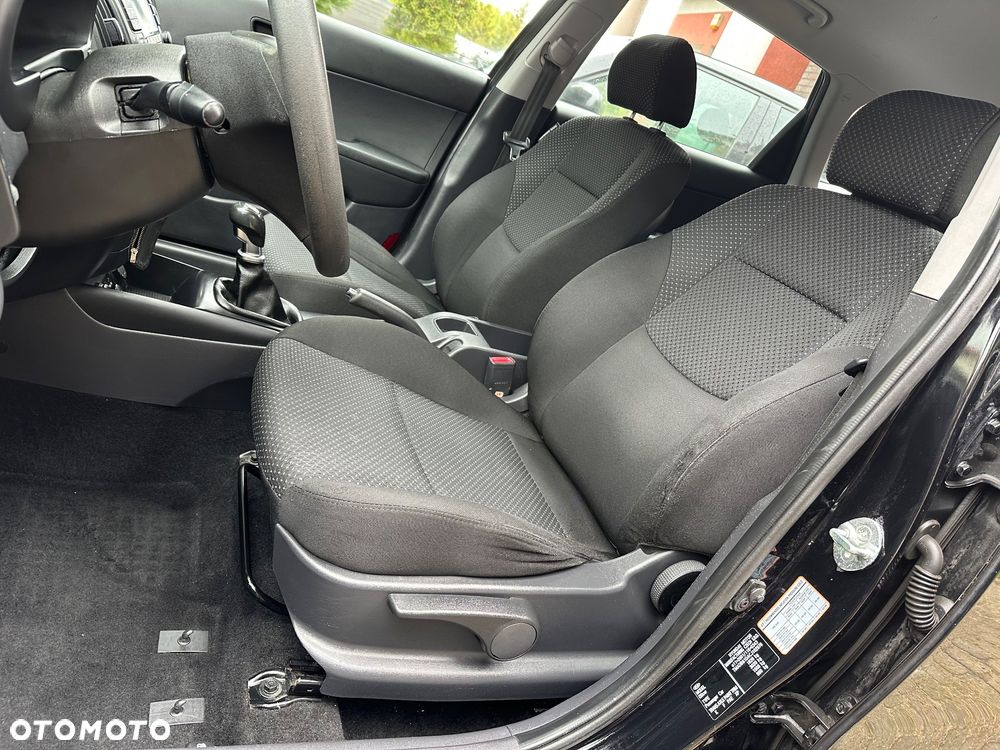 Hyundai i30 1.6 Classic + - 37