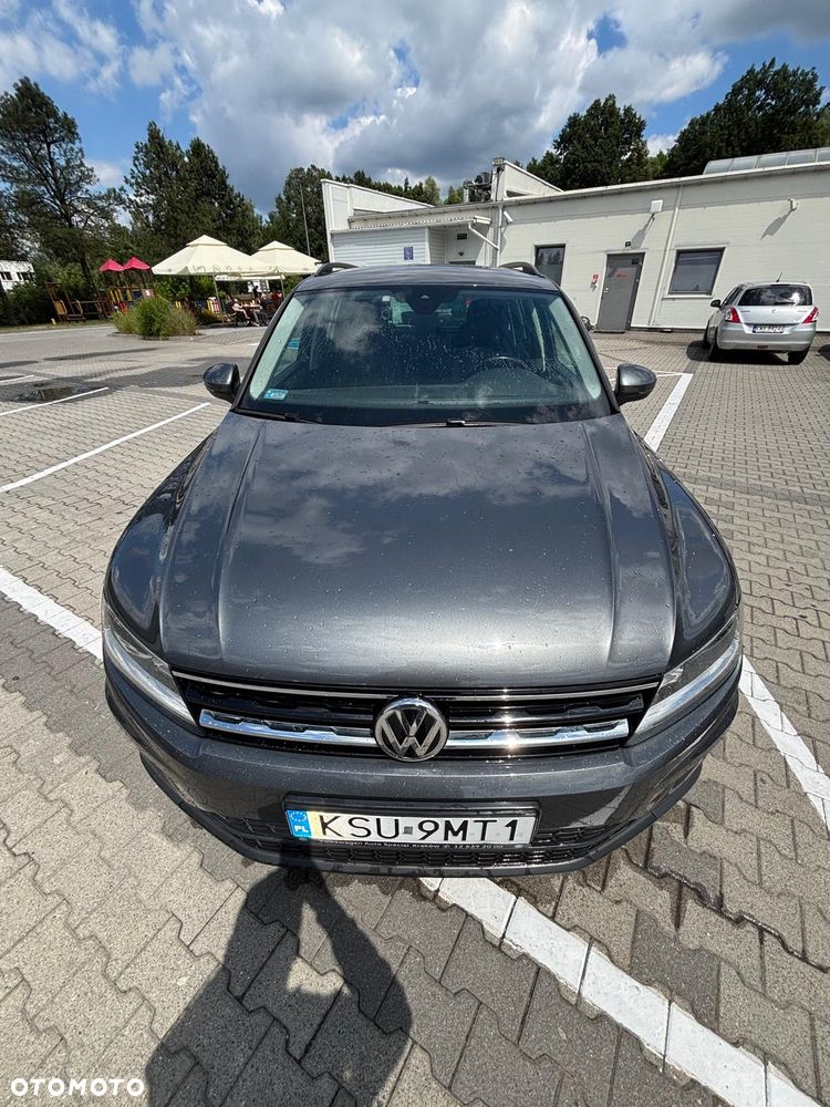 Volkswagen Tiguan - 9